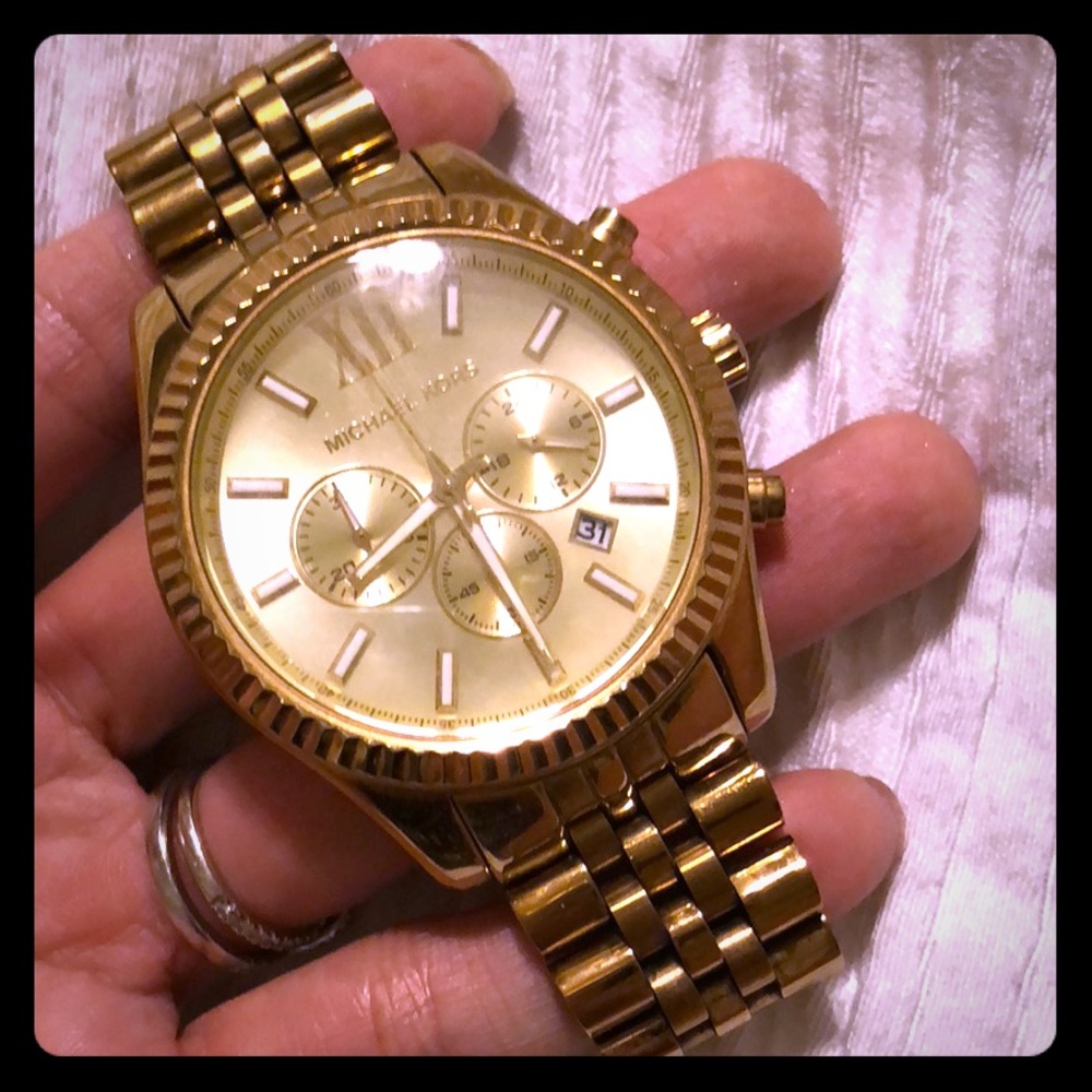 Good Michael Kors watch